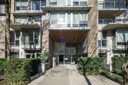 Laundry Room Photo of 504 1675 W 8 Avenue, Vancouver, BC