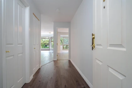 208 5650 Oak Street, Vancouver, BC, Vancouver — Apartment/Condo for sale