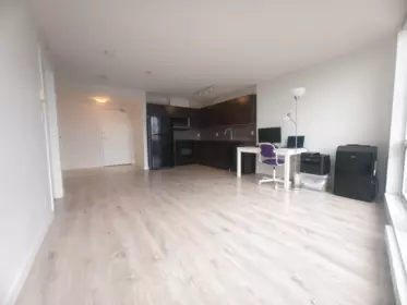 Kitchen Photo of 2410 13618 100 Avenue, Surrey, BC