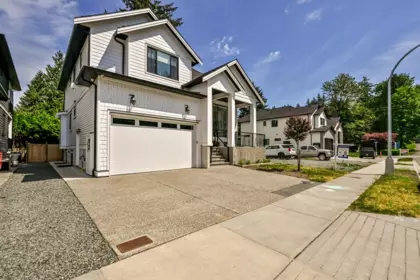 33979 Walnut Avenue, Abbotsford, BC, Abbotsford — Single Family Residence for sale