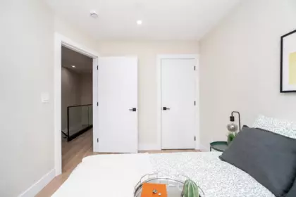 2828 Cheyenne Avenue, Vancouver, BC, Vancouver — Half Duplex for sale
