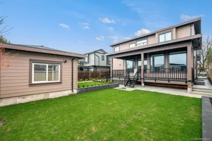 7936 15th Avenue, Burnaby, BC, Burnaby — Single Family Residence for sale