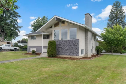 46487 Yale Road, Chilliwack, BC, Chilliwack — Single Family Residence for sale