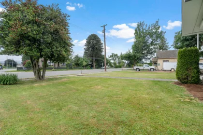 46487 Yale Road, Chilliwack, BC, Chilliwack — Single Family Residence for sale