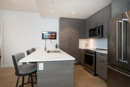 408 1166 54a Street, Delta, BC, Delta — Apartment/Condo for sale