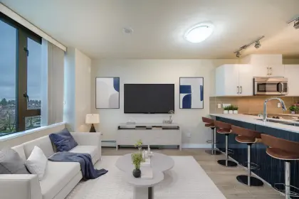 702 2689 Kingsway, Vancouver, BC, Vancouver — Apartment/Condo for sale