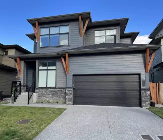 39248 Cardinal Drive, Squamish, BC, Squamish — Single Family Residence for sale