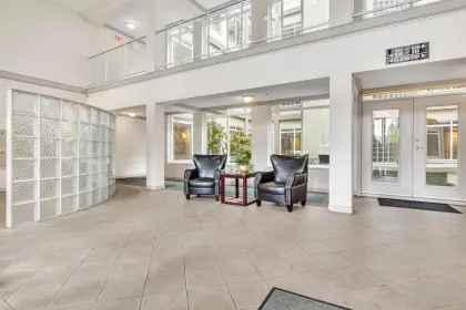 105 45700 Wellington Avenue, Chilliwack, BC, Chilliwack — Apartment/Condo for sale