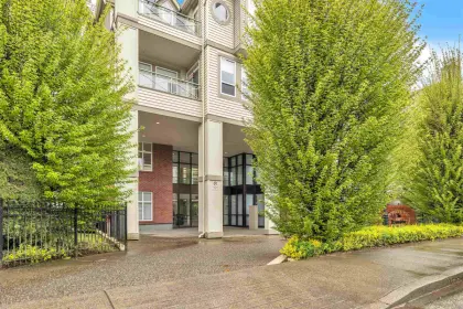 105 45700 Wellington Avenue, Chilliwack, BC, Chilliwack — Apartment/Condo for sale