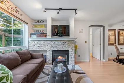 117 5600 Andrews Road, Richmond, BC, Richmond — Apartment/Condo for sale