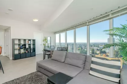 2604 4900 Lennox Lane, Burnaby, BC, Burnaby — Apartment/Condo for sale