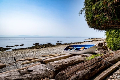 Front Yard Photo of 3581 Beach Avenue, Roberts Creek, BC