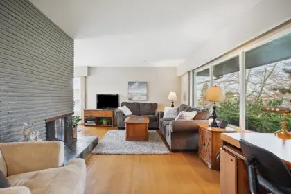 9081 Wilberforce Street, Burnaby, BC, Burnaby — Single Family Residence for sale