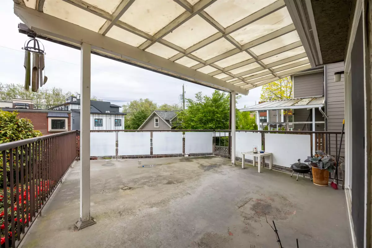 Primary Bedroom Photo of 915 W 33rd Avenue, Vancouver, BC