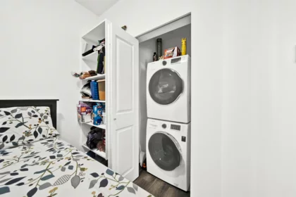 Primary Bathroom Photo of 314 13628 81a Avenue, Surrey, BC