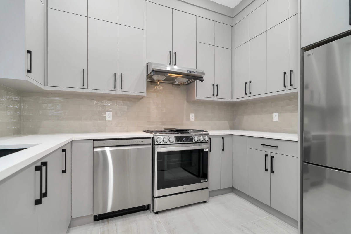 Dining Area Photo of 17226 59 Avenue, Surrey, BC