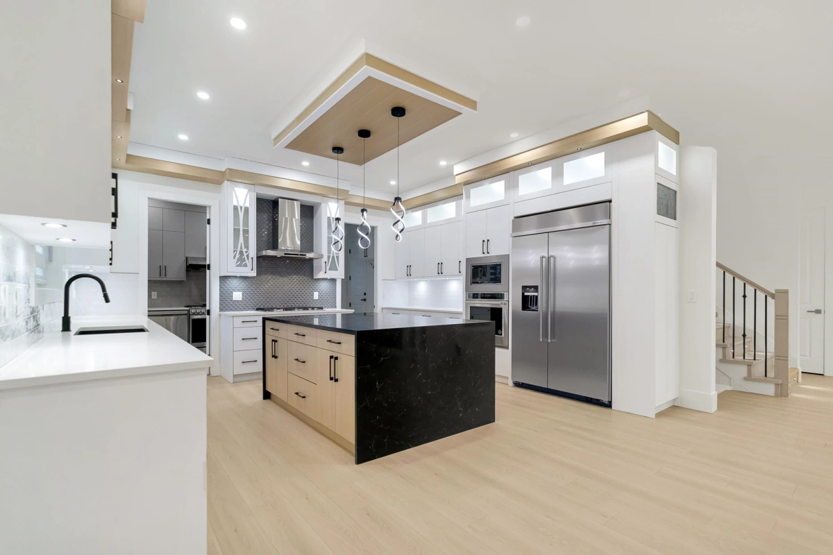 Family Room Photo of 17226 59 Avenue, Surrey, BC