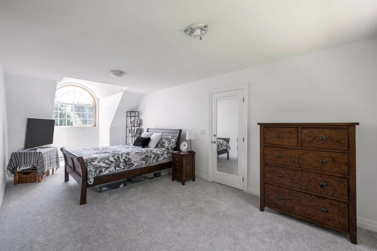 Garden / Landscaping Photo of 25219 60 Avenue, Langley, BC