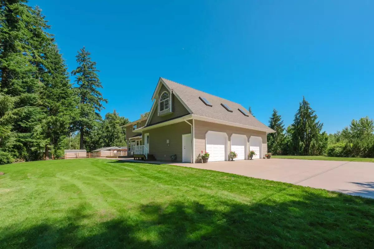 Kitchen Photo of 25219 60 Avenue, Langley, BC