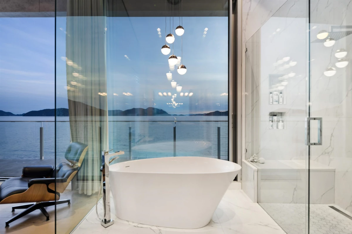 Basement Recreation Room Photo of 15 Brunswick Beach Road, Lions Bay, BC