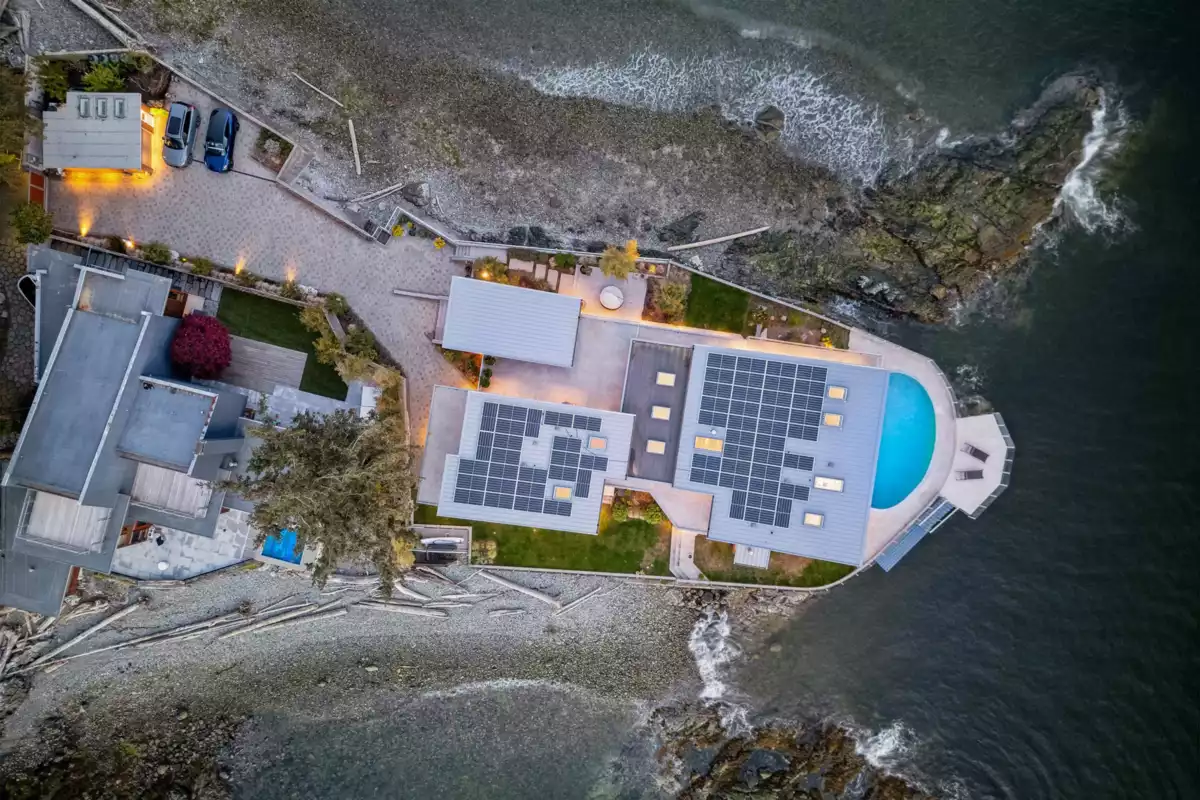 Front Yard Photo of 15 Brunswick Beach Road, Lions Bay, BC