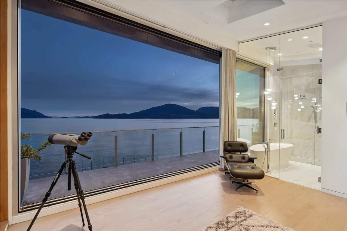 Loft / Bonus Room Photo of 15 Brunswick Beach Road, Lions Bay, BC