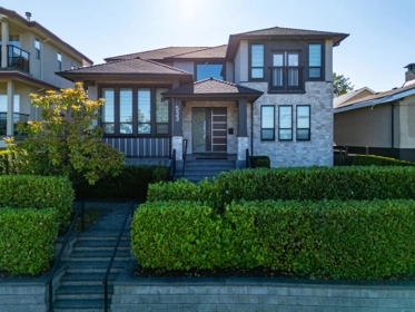 533 Amess Street, New Westminster, BC, New Westminster — Single Family Residence for sale