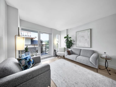 702 2785 Library Lane, North Vancouver, BC, North Vancouver — Apartment/Condo for sale