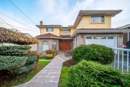 8030 11th Avenue, Burnaby, BC, Burnaby — Single Family Residence for sale