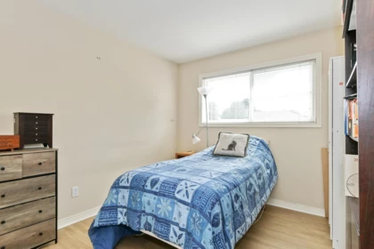 Bedroom 3 Photo of 7 13911 16 Avenue, Surrey, BC
