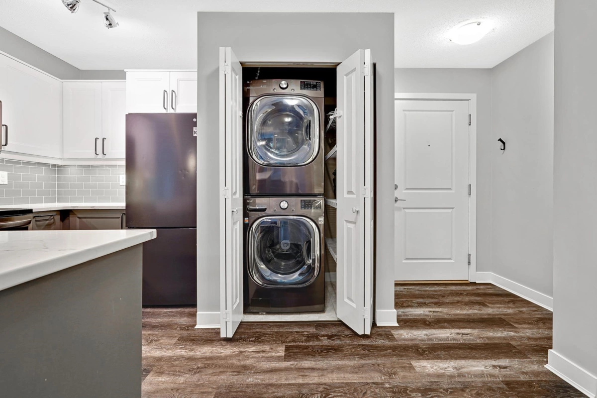 Entry Foyer Photo of D210 8929 202 Street, Langley, BC