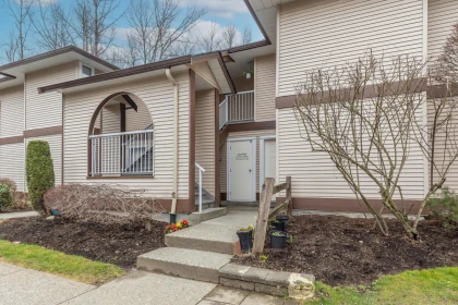 807 1750 Mckenzie Road, Abbotsford, BC, Abbotsford — Townhouse for sale