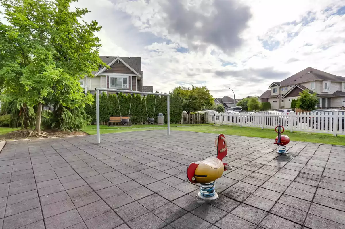 Outdoor Patio Photo of 17 7298 199a Street, Langley, BC