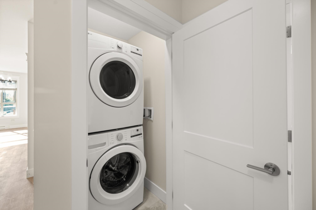 Walk-In Closet Photo of 209 20926 83 Avenue, Langley, BC