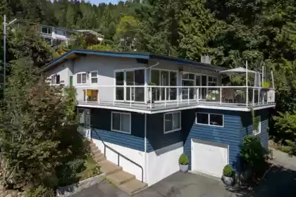 2441 Panorama Drive, North Vancouver, BC, North vancouver — Single Family Residence for sale