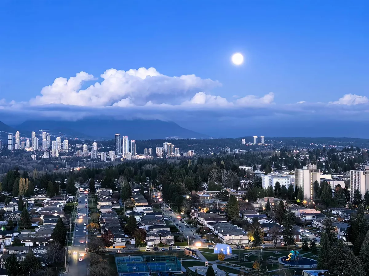Hot Tub / Spa Photo of PH5 7178 Collier Street, Burnaby, BC