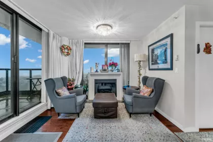 PH5 7178 Collier Street, Burnaby, BC