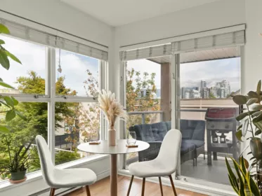 105 933 W 8th Avenue, Vancouver, BC, Vancouver — Townhouse for sale