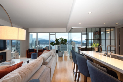 3202 667 Howe Street, Vancouver, BC, Vancouver — Apartment/Condo for sale