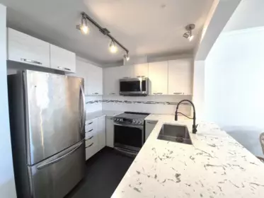 405 7478 Byrnepark Walk, Burnaby, BC, Burnaby — Apartment/Condo for sale