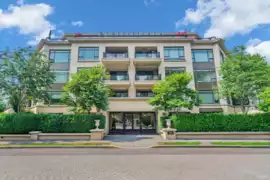 202 533 Waters Edge Crescent, West Vancouver, BC
