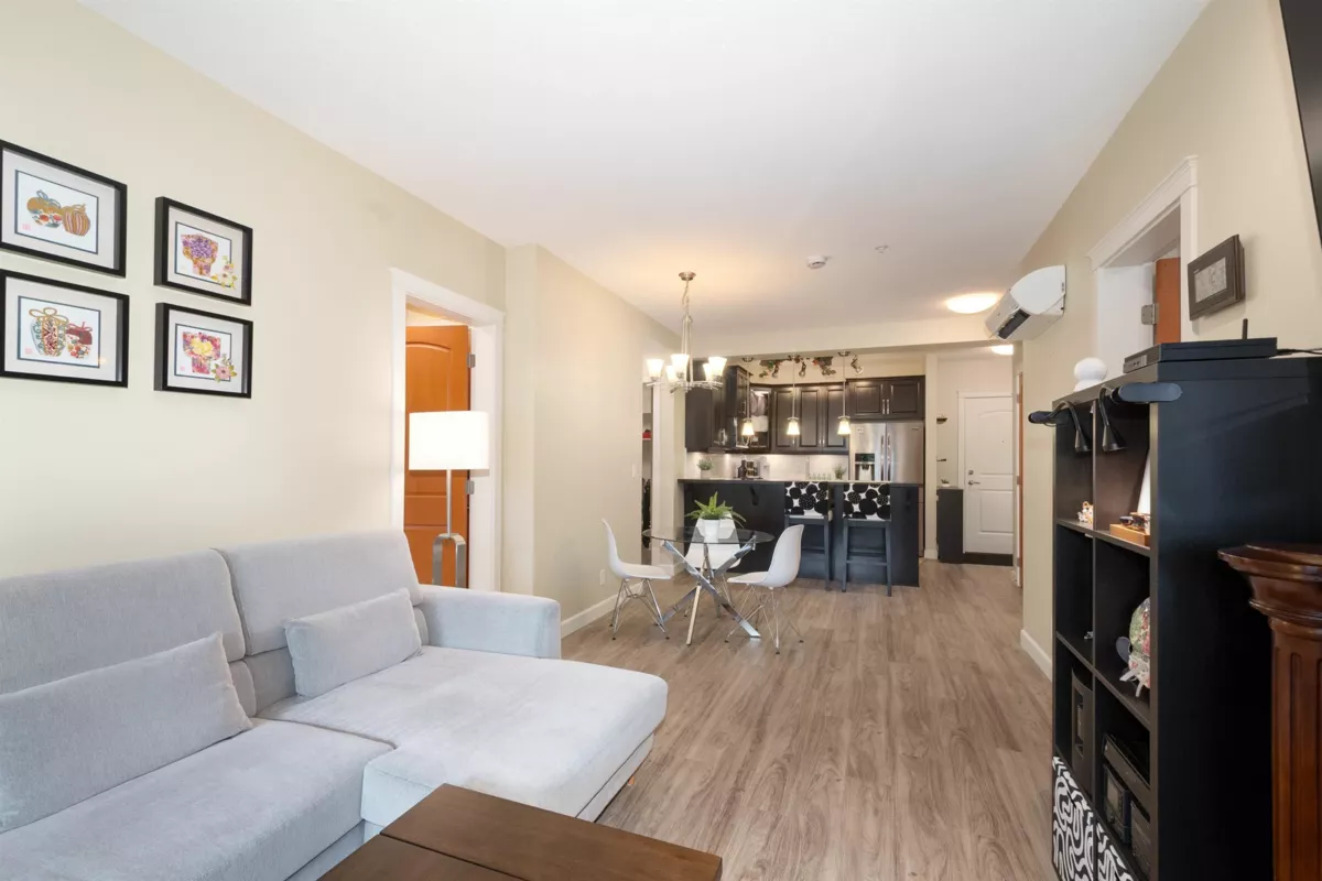 Kitchen Island Photo of 282 8288 207a Street, Langley, BC