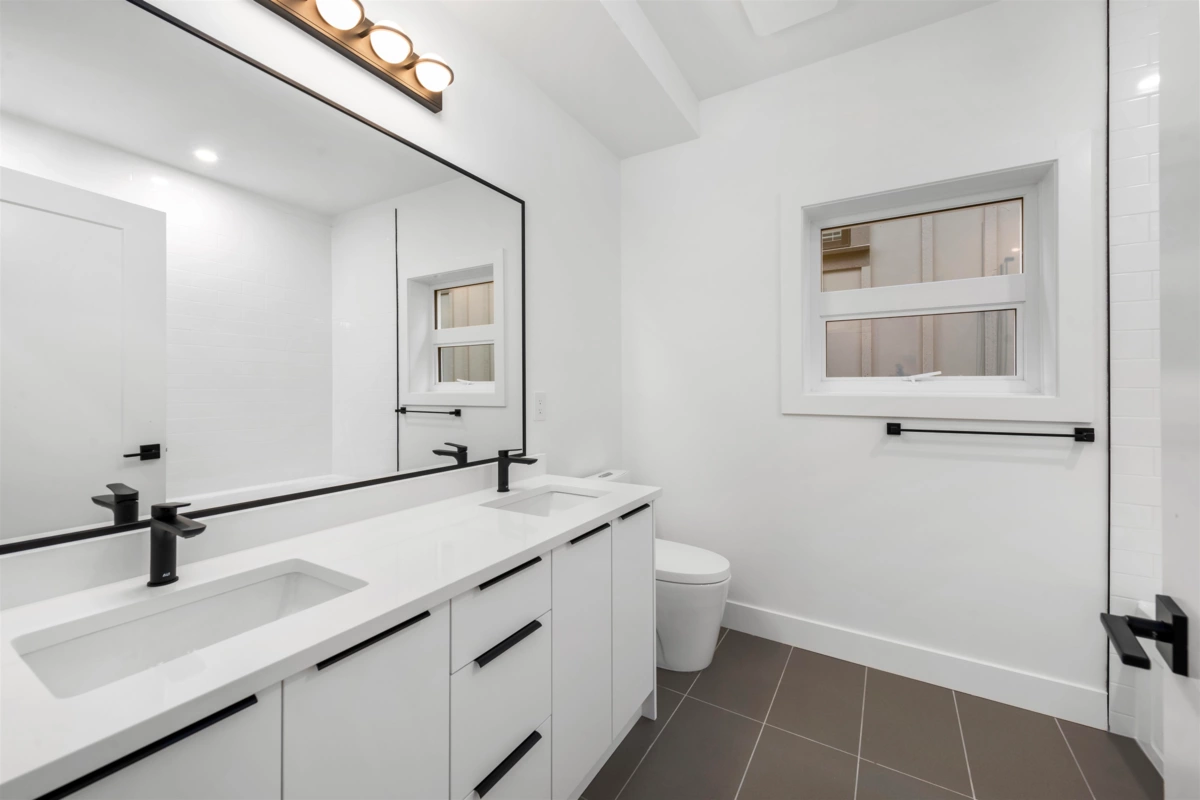 Loft / Bonus Room Photo of 2 1160 Rossland Street, Vancouver, BC