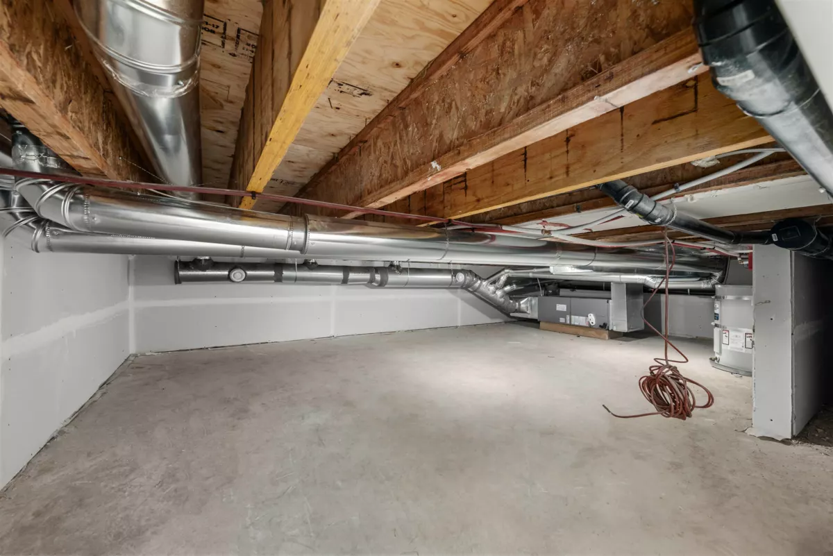 Primary Bathroom Photo of 2 1160 Rossland Street, Vancouver, BC