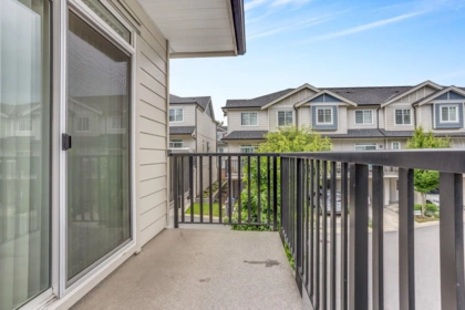 114 13898 64 Avenue, Surrey, BC
