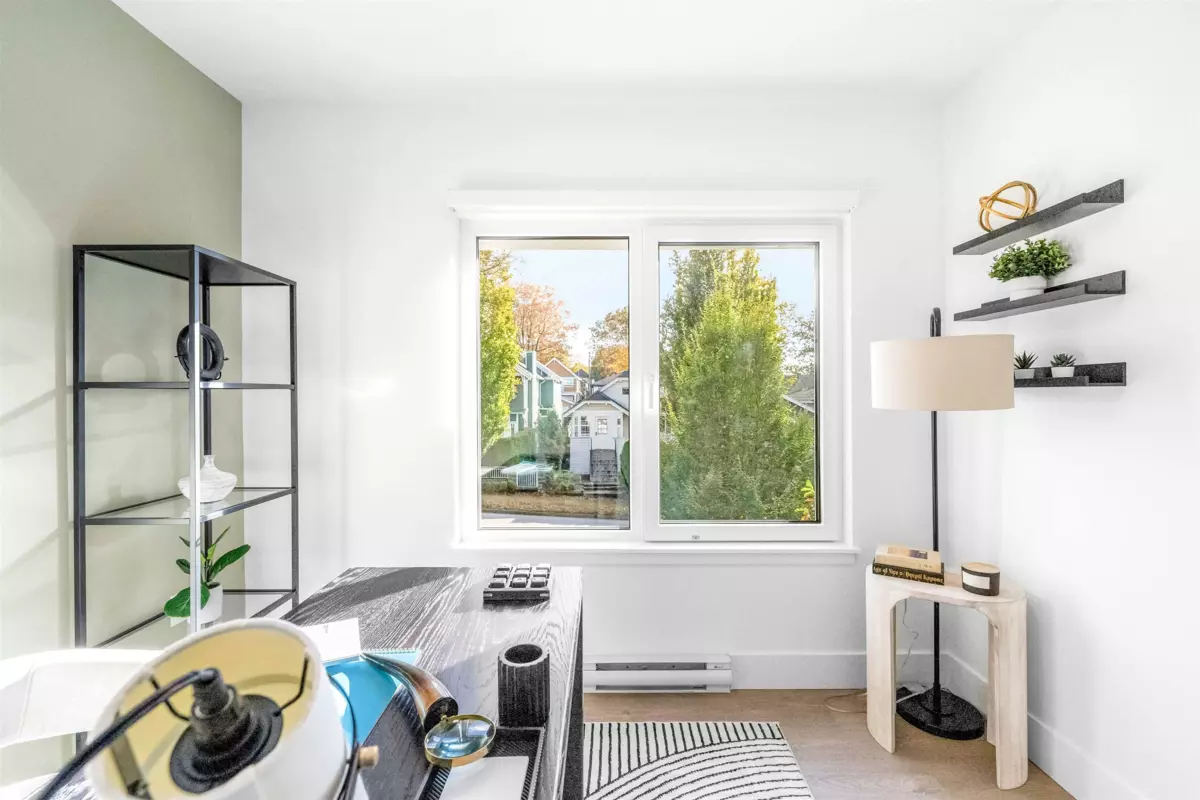 Mudroom Photo of 2069 E 1st Avenue, Vancouver, BC