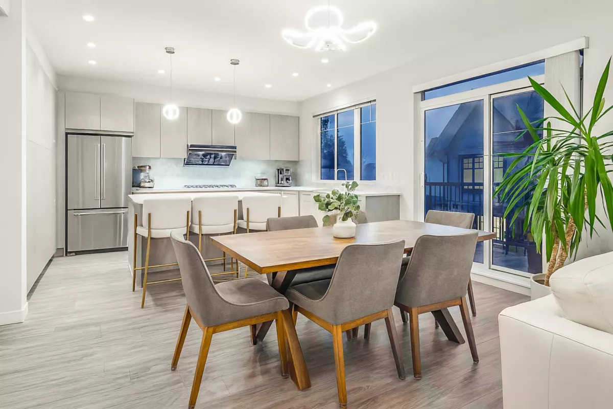 Kitchen Island Photo of 124 1350 Mitchell Street, Coquitlam, BC