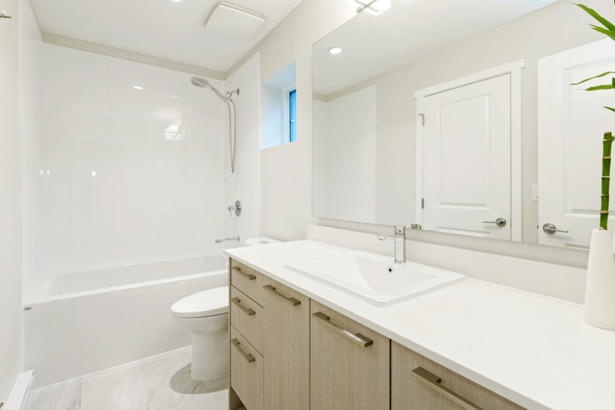 Swimming Pool Photo of 124 1350 Mitchell Street, Coquitlam, BC