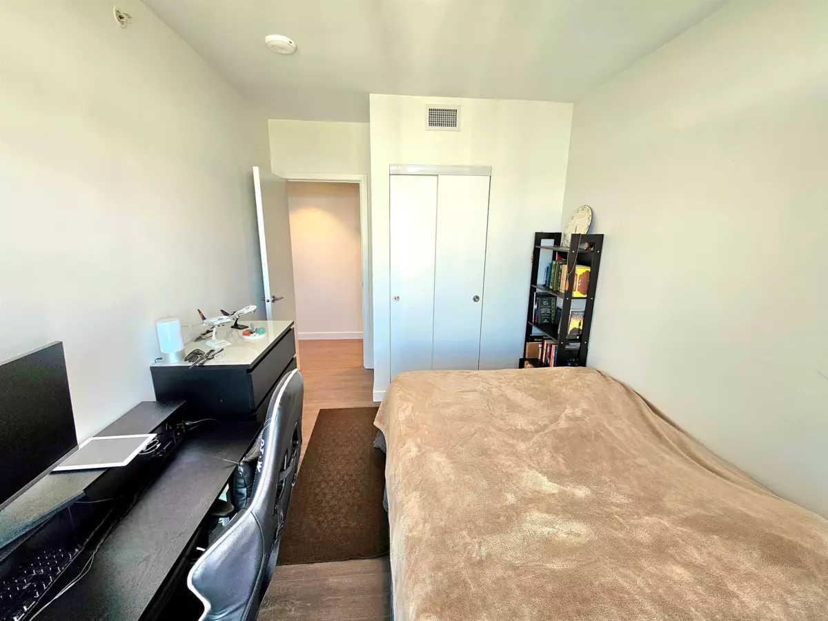 Office / Den Photo of 2102 505 Nelson Street, Coquitlam, BC