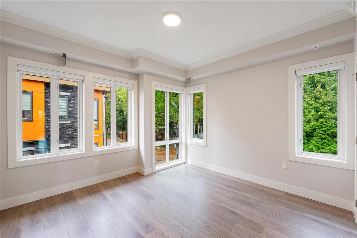 Basement Recreation Room Photo of 7553 Oak Street, Vancouver, BC